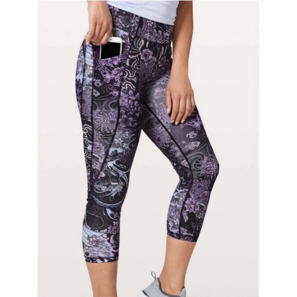Lululemon Time to Sweat Crop Leggings